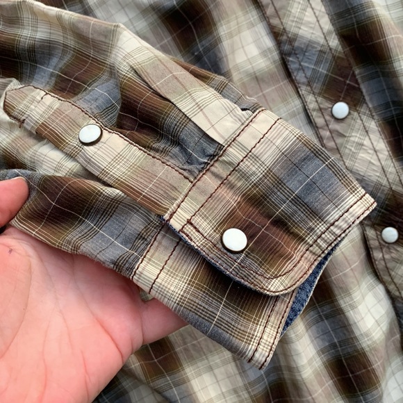 Red Dirt Rafter C Collection | Western Rodeo Pearl Snap Plaid Shirt - Picture 4 of 6